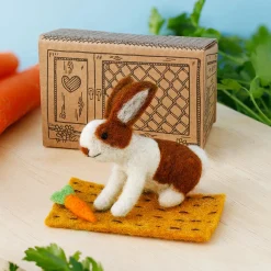 Clover Rabbit with Carrot Nibbles