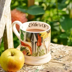 Dad Loves His Garden 1/2 Pint Mug