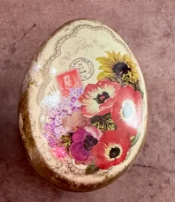 Nostalgia Mini Tin Easter Eggs