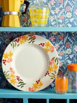 Wild Daffodils 10 1/2 Plate