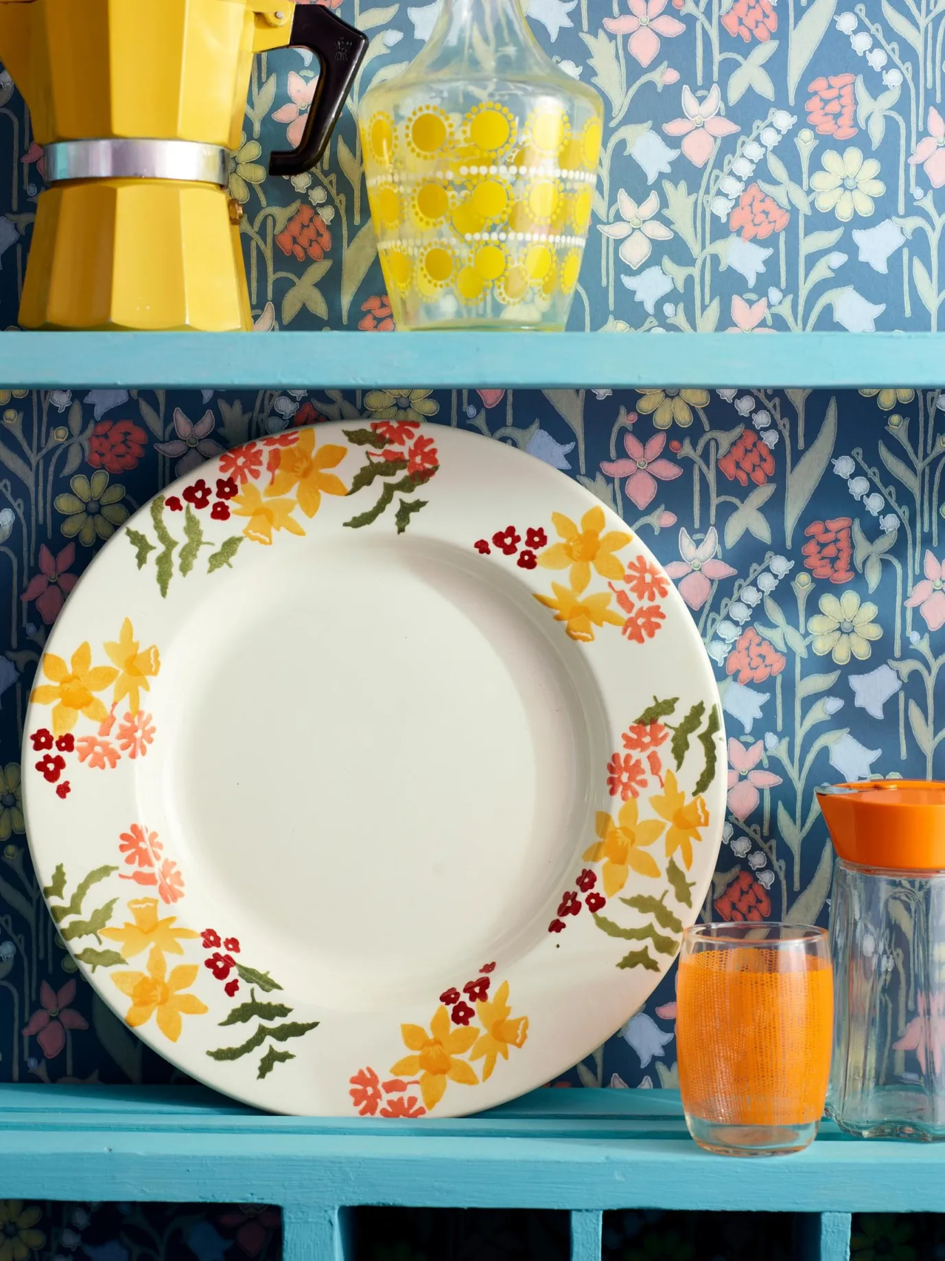 Wild Daffodils 10 1/2 Plate
